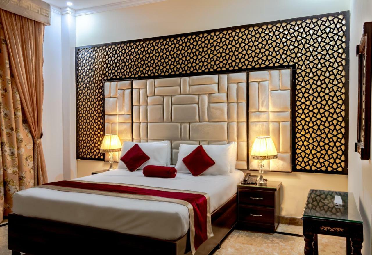 Rose Palace Hotel Lahore Eksteriør bilde